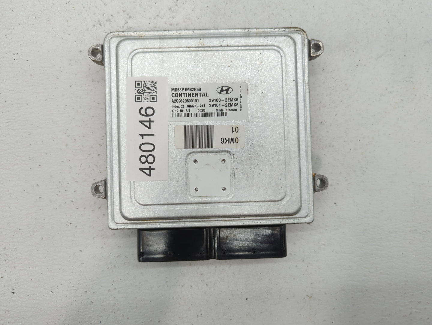 2014 Hyundai Santa Fe PCM Engine Control Computer ECU ECM PCU OEM P/N:39101-2EMK6 39103-2GAE6, 39100-2GAE6 Fits OEM Used Aut