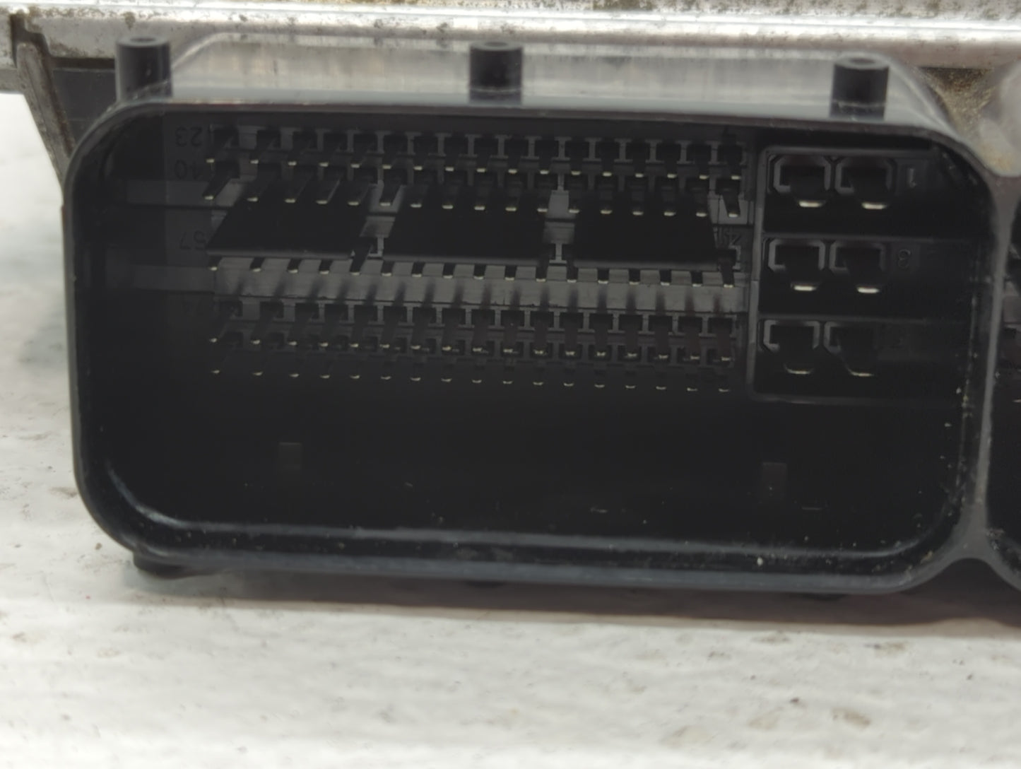 2014 Hyundai Santa Fe PCM Engine Control Computer ECU ECM PCU OEM P/N:39101-2EMK6 39103-2GAE6, 39100-2GAE6 Fits OEM Used Aut