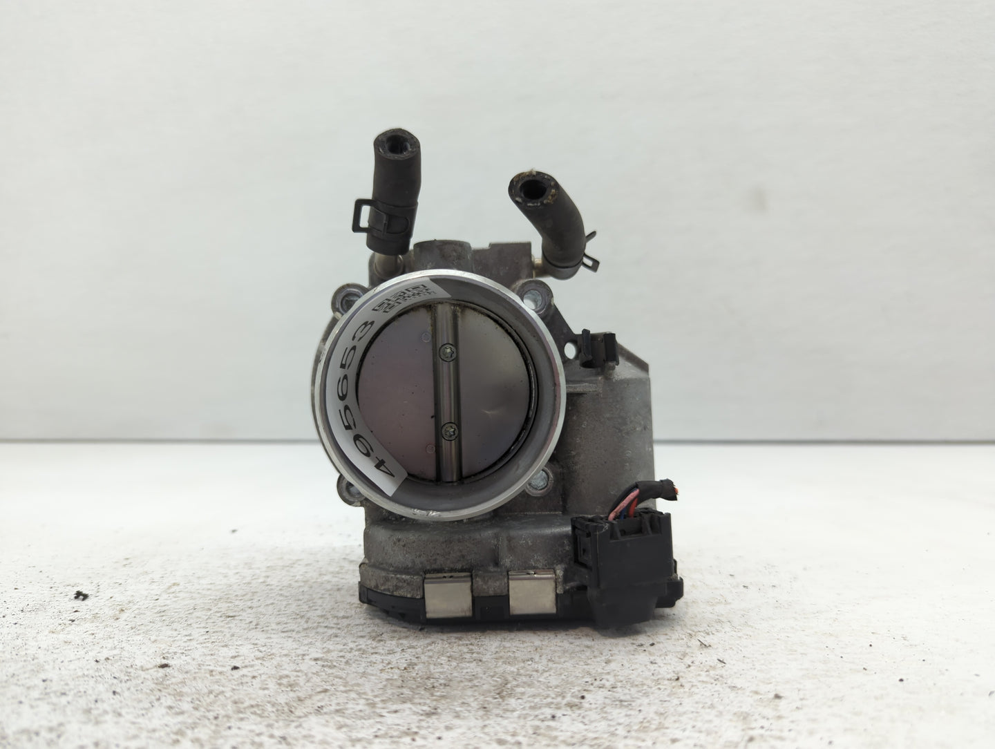 2014 Hyundai Santa Fe Throttle Body P/N:35100-2G700 Fits Fits 2011 2012 2013 2015 2016 OEM Used Auto Parts - Oemusedautopart
