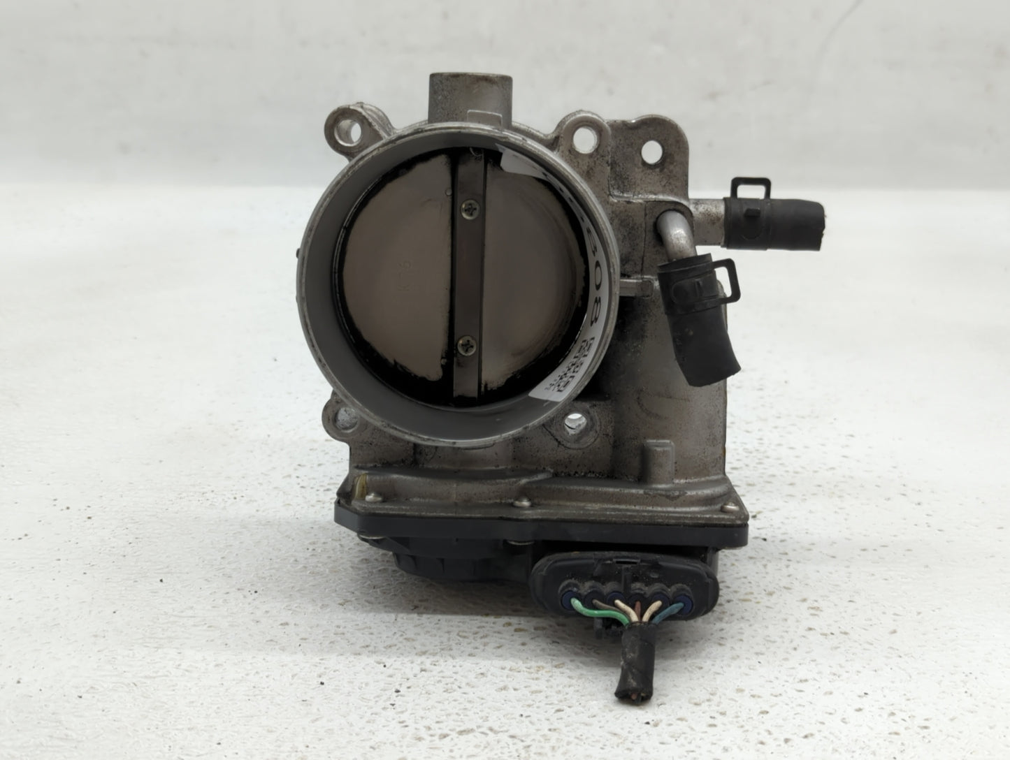 2013-2018 Hyundai Santa Fe Throttle Body P/N:35100-3CAA0 Fits Fits 2012 2013 2014 2015 2016 2017 2018 OEM Used Auto Parts - 