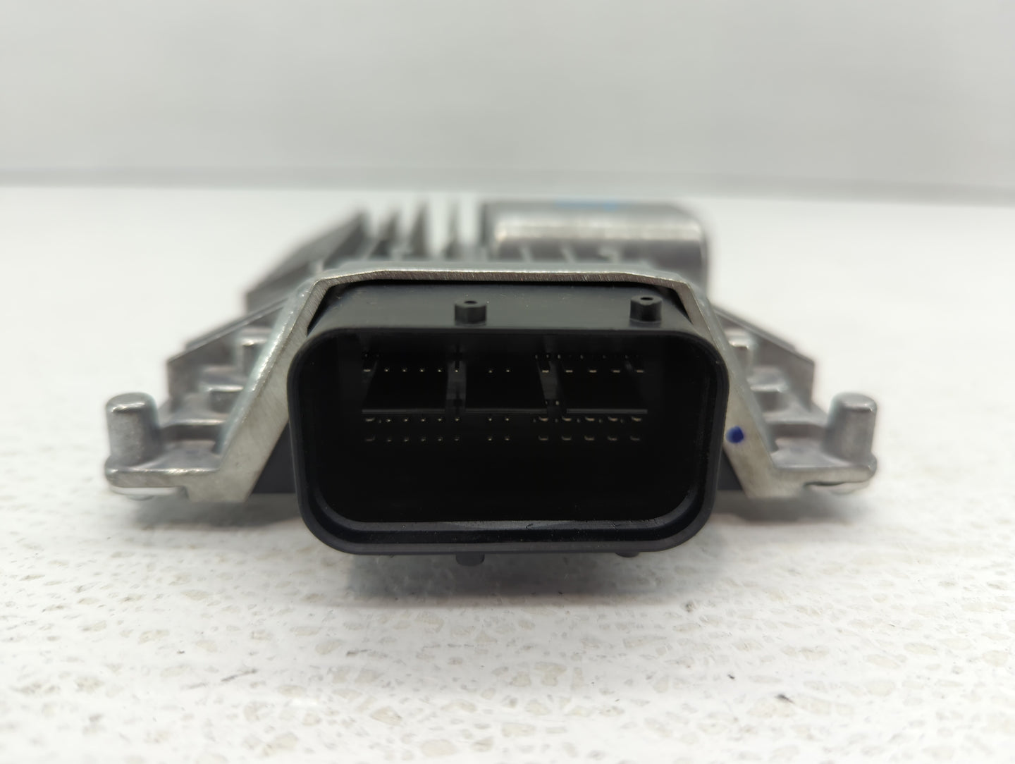 2013-2016 Hyundai Santa Fe Radio AM FM Cd Player Receiver Replacement P/N:39172-3CDDA0 Fits Fits 2013 2014 2015 2016 OEM Use