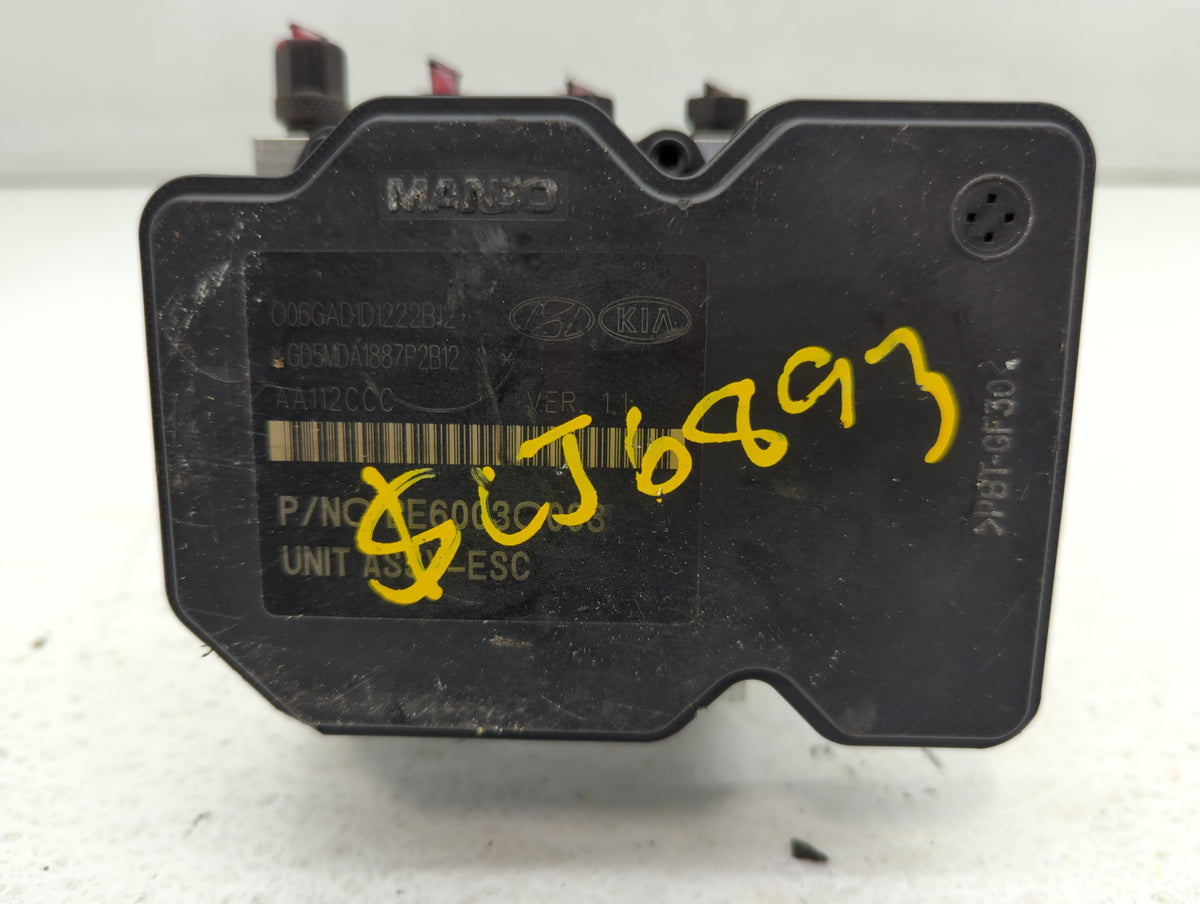 2013-2016 Hyundai Santa Fe Anti-Lock Brake ABS Pump Module Actuator OEM P/N:7APNGN3C Fits Fits 2013 2014 2015 2016 OEM Used 