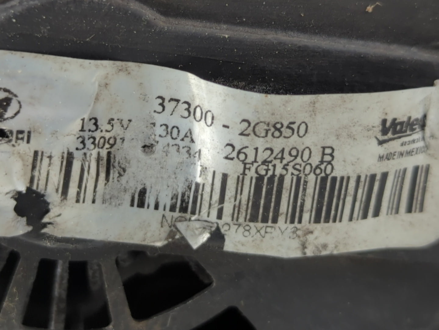 2014 Hyundai Santa Fe Alternator Replacement Generator Charging Assembly Engine OEM P/N:37300-2G850 Fits Fits 2015 OEM Used 