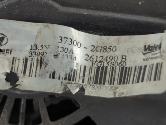 2014 Hyundai Santa Fe Alternator Replacement Generator Charging Assembly Engine OEM P/N:37300-2G850 Fits Fits 2015 OEM Used Auto Parts