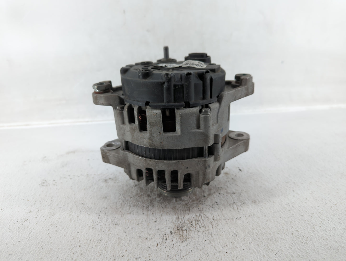 2014 Hyundai Santa Fe Alternator Replacement Generator Charging Assembly Engine OEM P/N:37300-2G850 Fits Fits 2015 OEM Used 