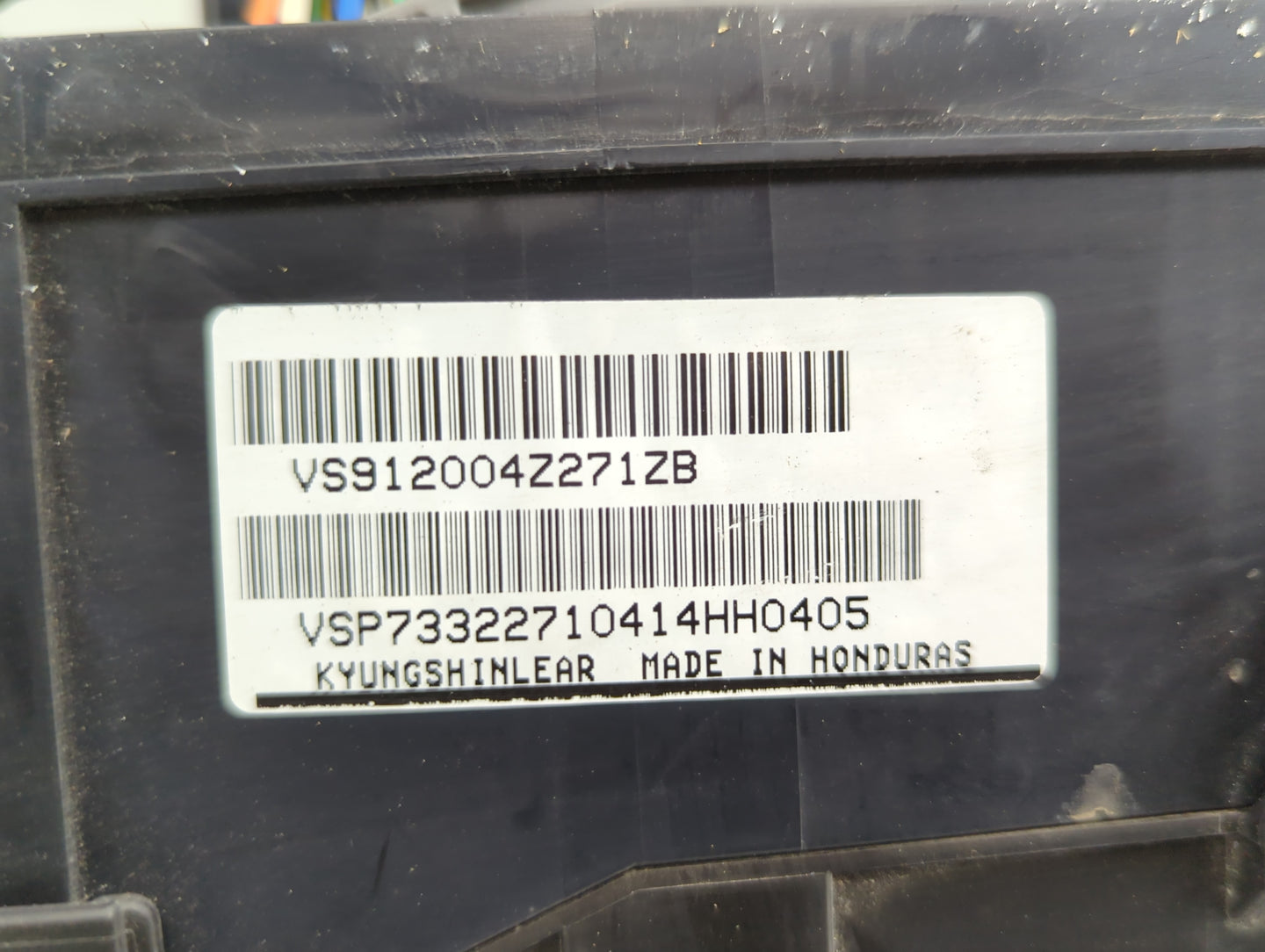 2014 Hyundai Santa Fe Fusebox Fuse Box Panel Relay Module P/N:VS912004Z271ZB Fits OEM Used Auto Parts - Oemusedautoparts1.co