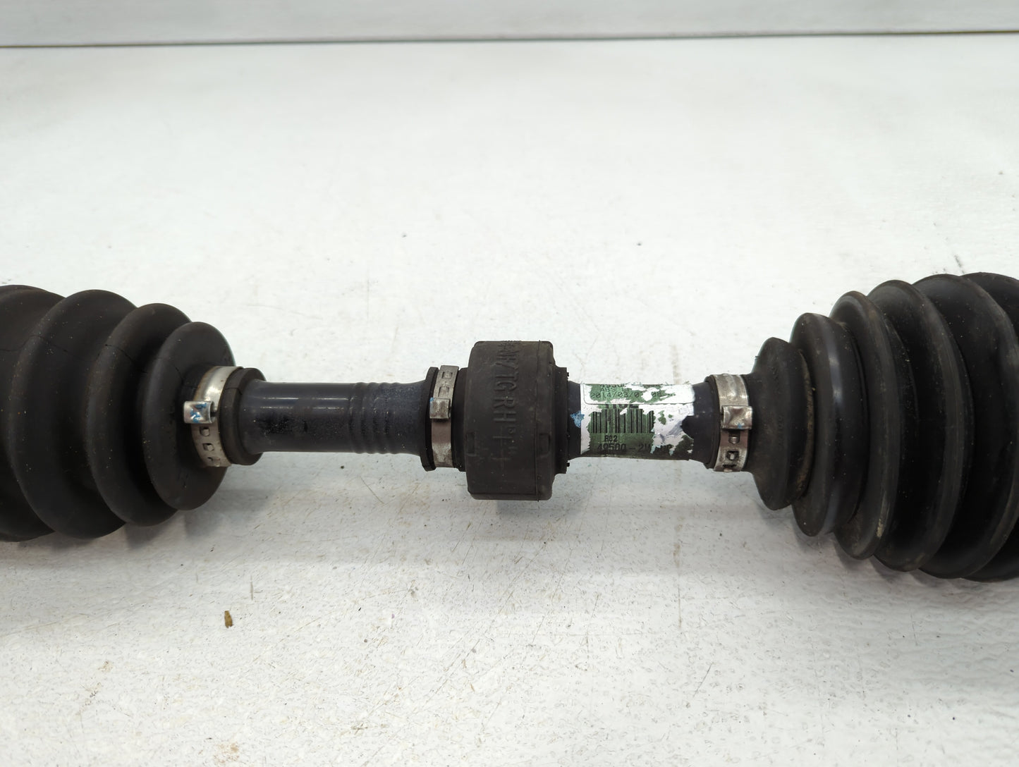 2013-2016 Hyundai Santa Fe Axle Shaft Front Driver Cv C/v - Oemusedautoparts1.com
