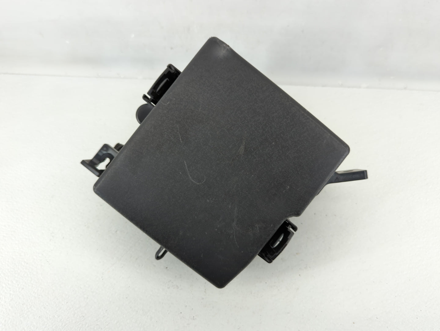 2014 Hyundai Santa Fe Fusebox Fuse Box Panel Relay Module P/N:91951-2W000 Fits OEM Used Auto Parts - Oemusedautoparts1.com