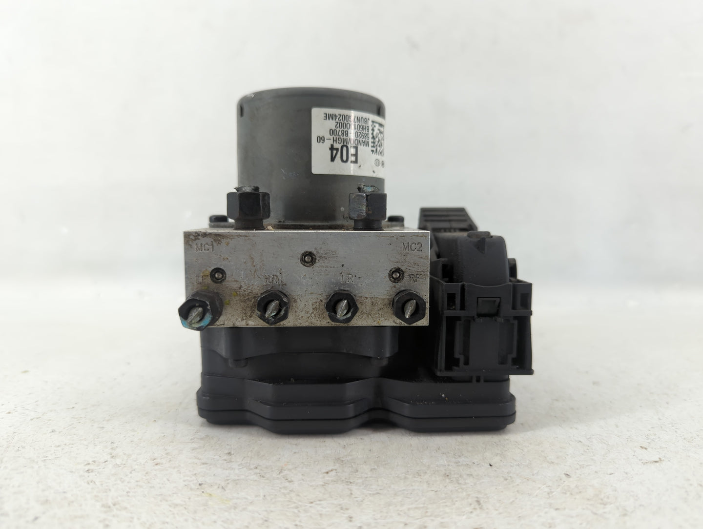 2013-2016 Hyundai Santa Fe ABS Pump Control Module Replacement P/N:58920-B8700 Fits Fits 2013 2014 2015 2016 OEM Used Auto P