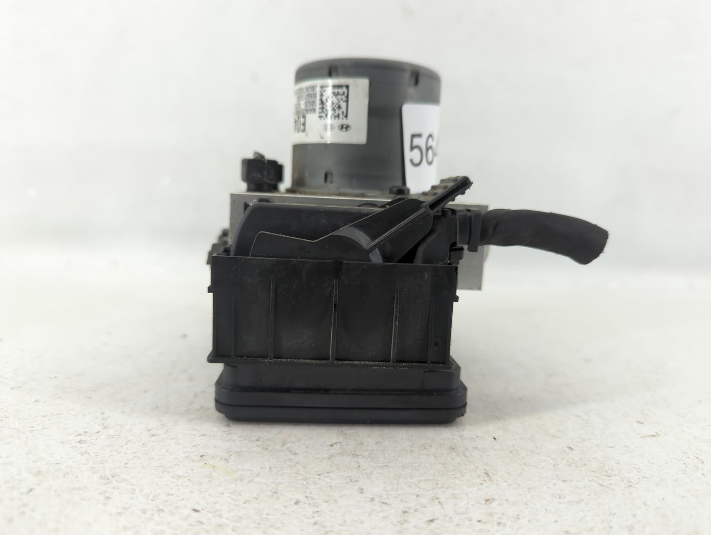 2013-2016 Hyundai Santa Fe ABS Pump Control Module Replacement P/N:58920-B8700 Fits Fits 2013 2014 2015 2016 OEM Used Auto P