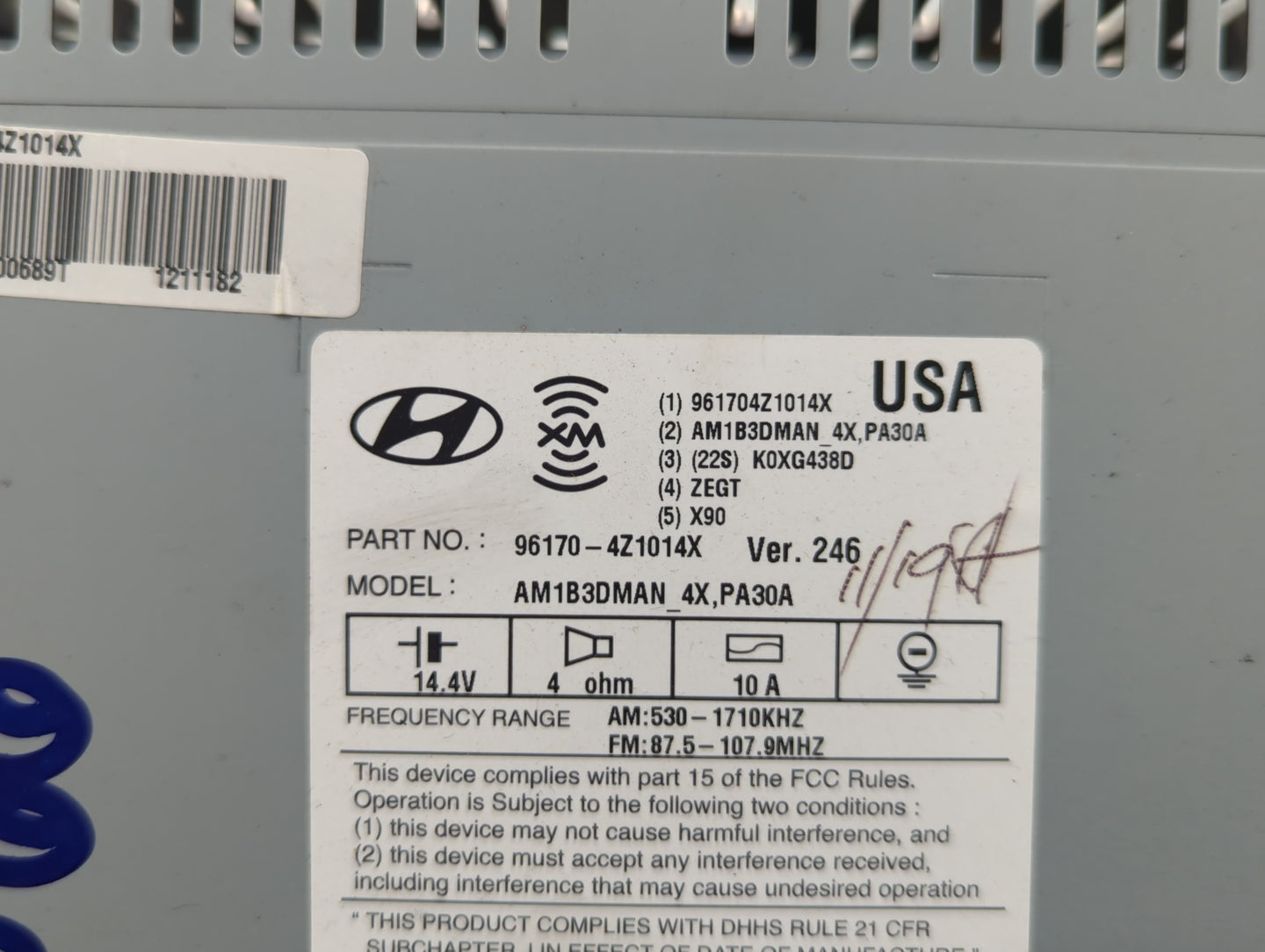 2013-2014 Hyundai Santa Fe Radio AM FM Cd Player Receiver Replacement P/N:96170-4Z1014X Fits Fits 2013 2014 OEM Used Auto Pa