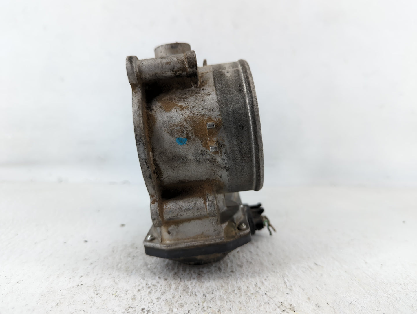 2013-2018 Hyundai Santa Fe Throttle Body P/N:35100-3CAA0 Fits Fits 2012 2013 2014 2015 2016 2017 2018 OEM Used Auto Parts - 