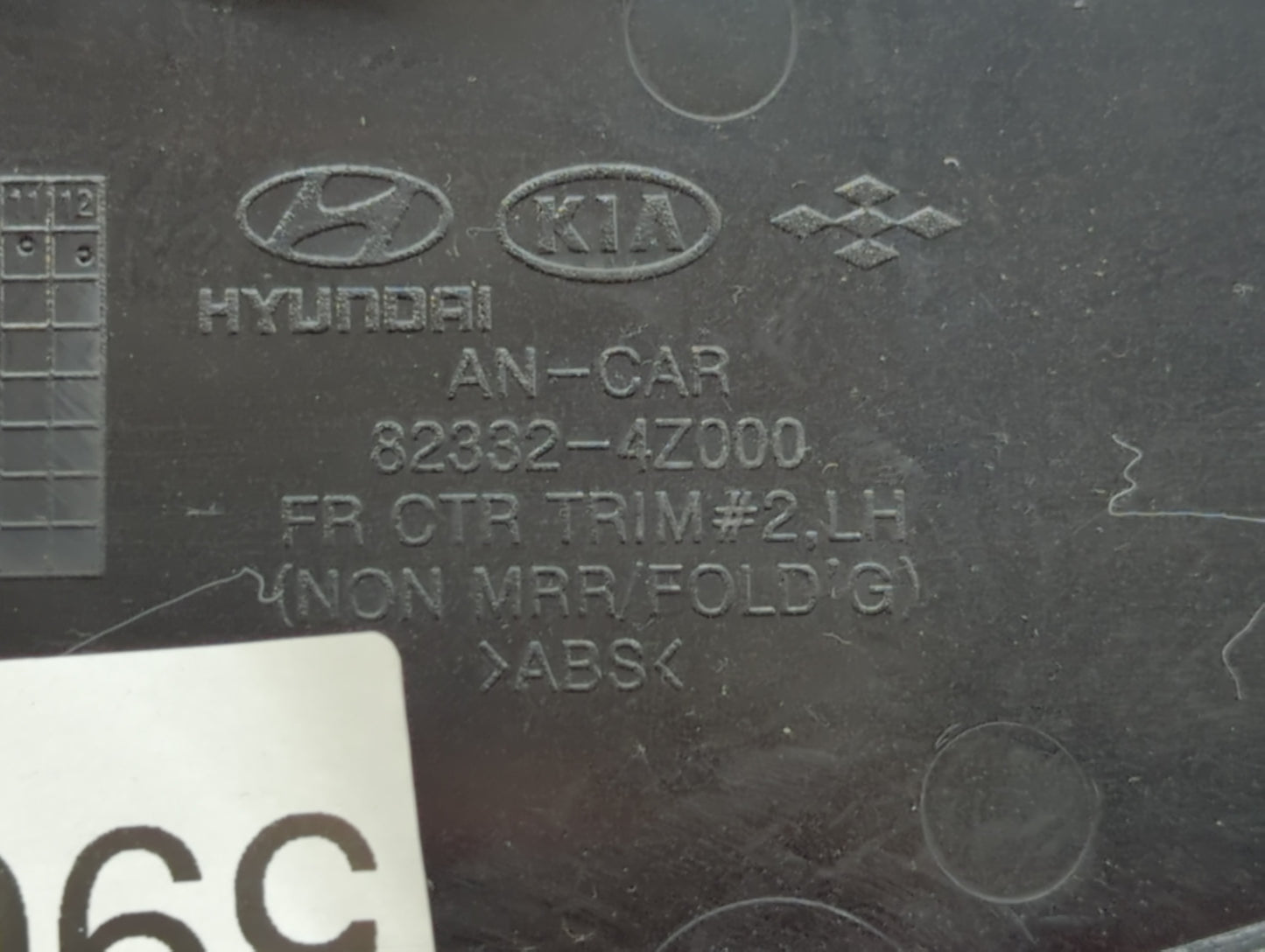 2013-2018 Hyundai Santa Fe Master Power Window Switch Replacement Driver Side Left P/N:82332-4Z000 Fits OEM Used Auto Parts 