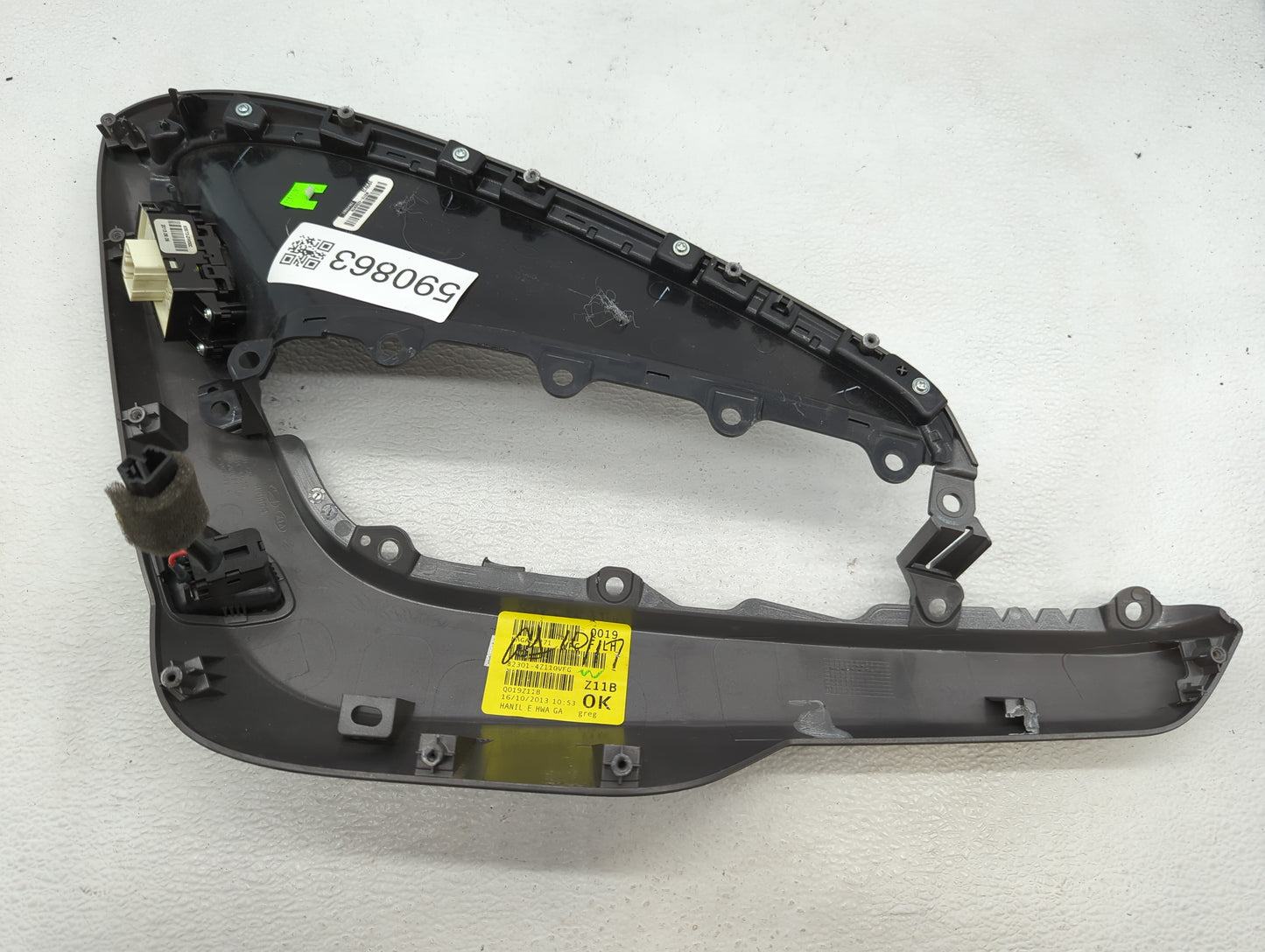 2013-2018 Hyundai Santa Fe Master Power Window Switch Replacement Driver Side Left P/N:82332-4Z000 Fits OEM Used Auto Parts 