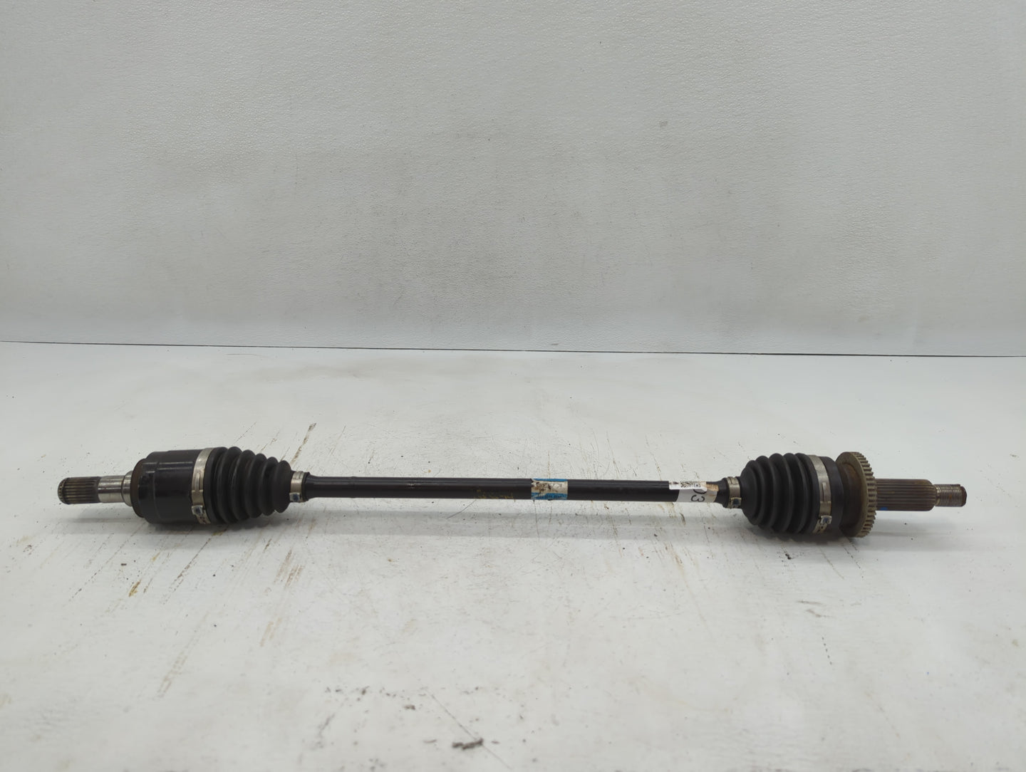 2013-2018 Hyundai Santa Fe Axle Shaft Front Driver Cv C/v - Oemusedautoparts1.com