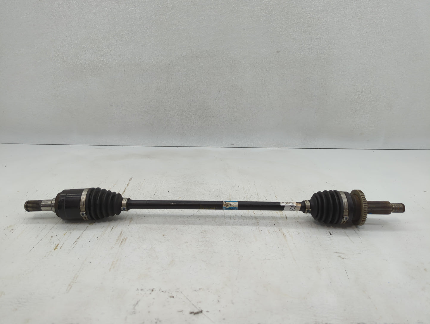 2013-2018 Hyundai Santa Fe Axle Shaft Front Driver Cv C/v - Oemusedautoparts1.com