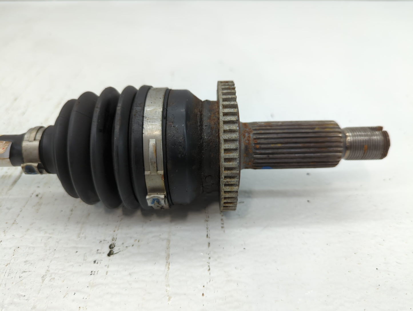 2013-2018 Hyundai Santa Fe Axle Shaft Front Driver Cv C/v - Oemusedautoparts1.com