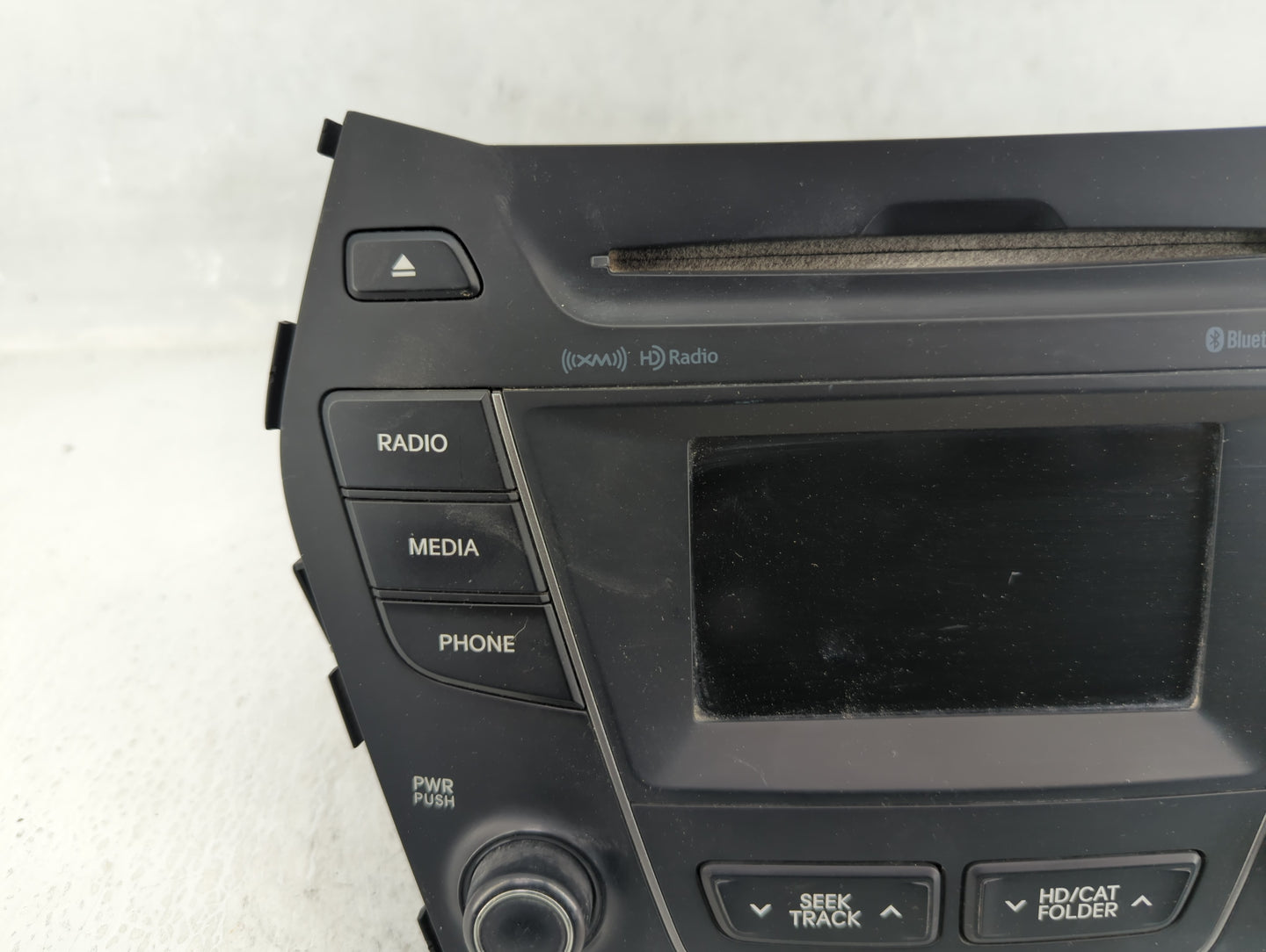 2013-2016 Hyundai Santa Fe Am Fm Cd Player Radio Receiver - Oemusedautoparts1.com
