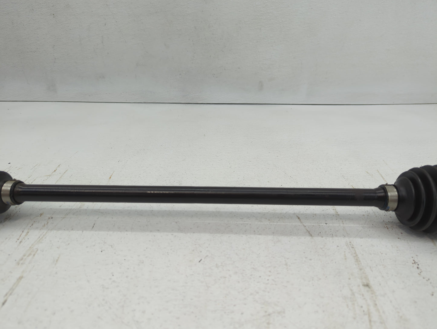 2013-2018 Hyundai Santa Fe Axle Shaft Front Driver Cv C/v - Oemusedautoparts1.com