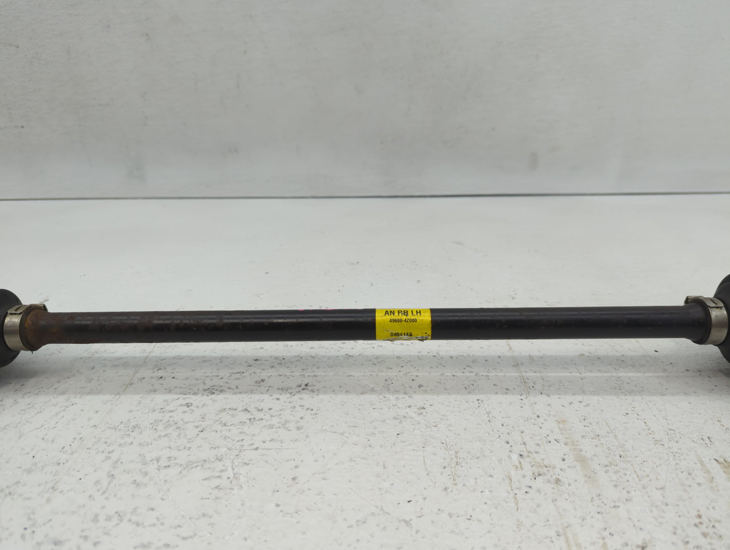 2013-2018 Hyundai Santa Fe Axle Shaft Front Driver Cv C/v - Oemusedautoparts1.com