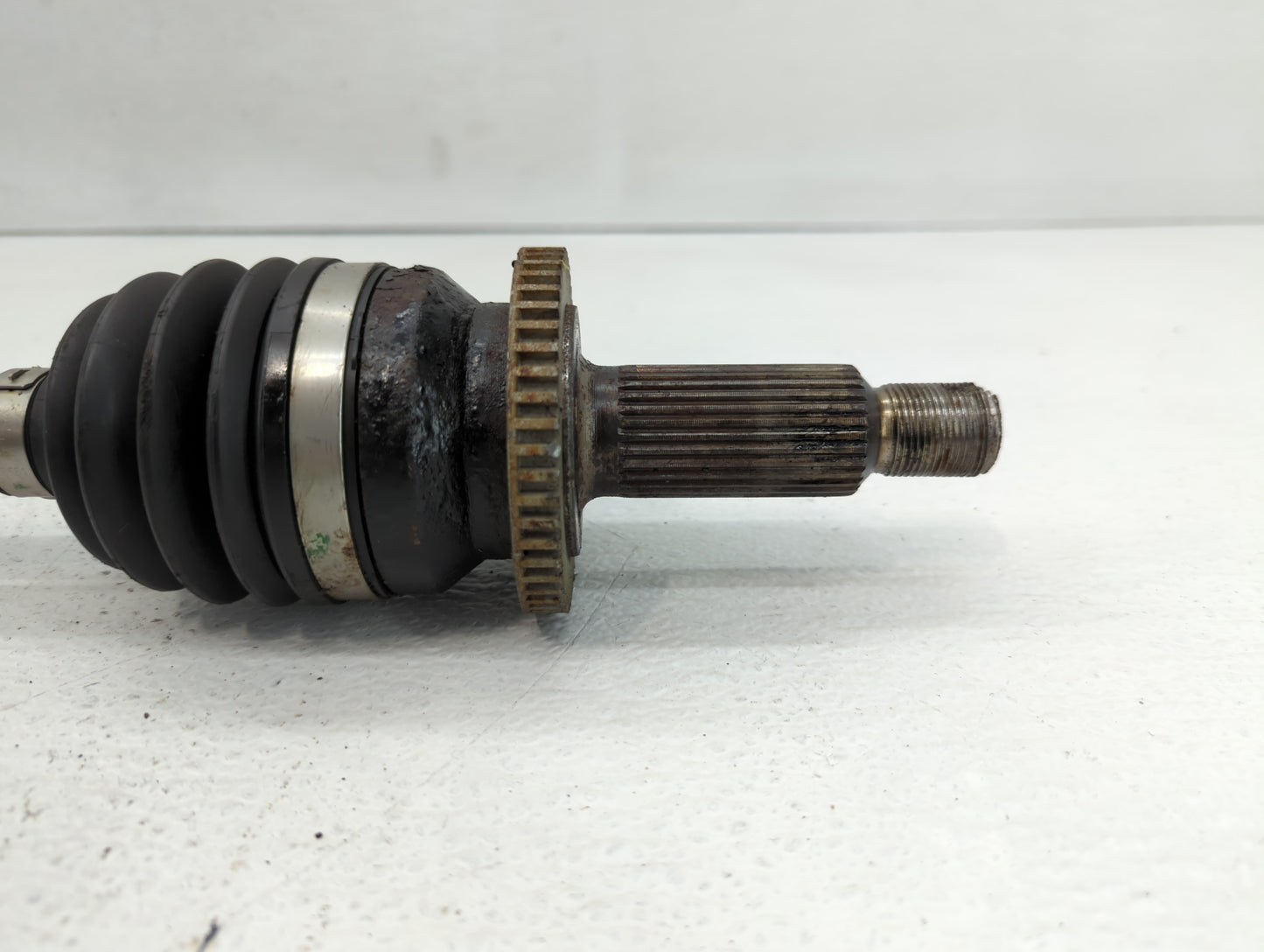 2013-2018 Hyundai Santa Fe Axle Shaft Front Driver Cv C/v - Oemusedautoparts1.com