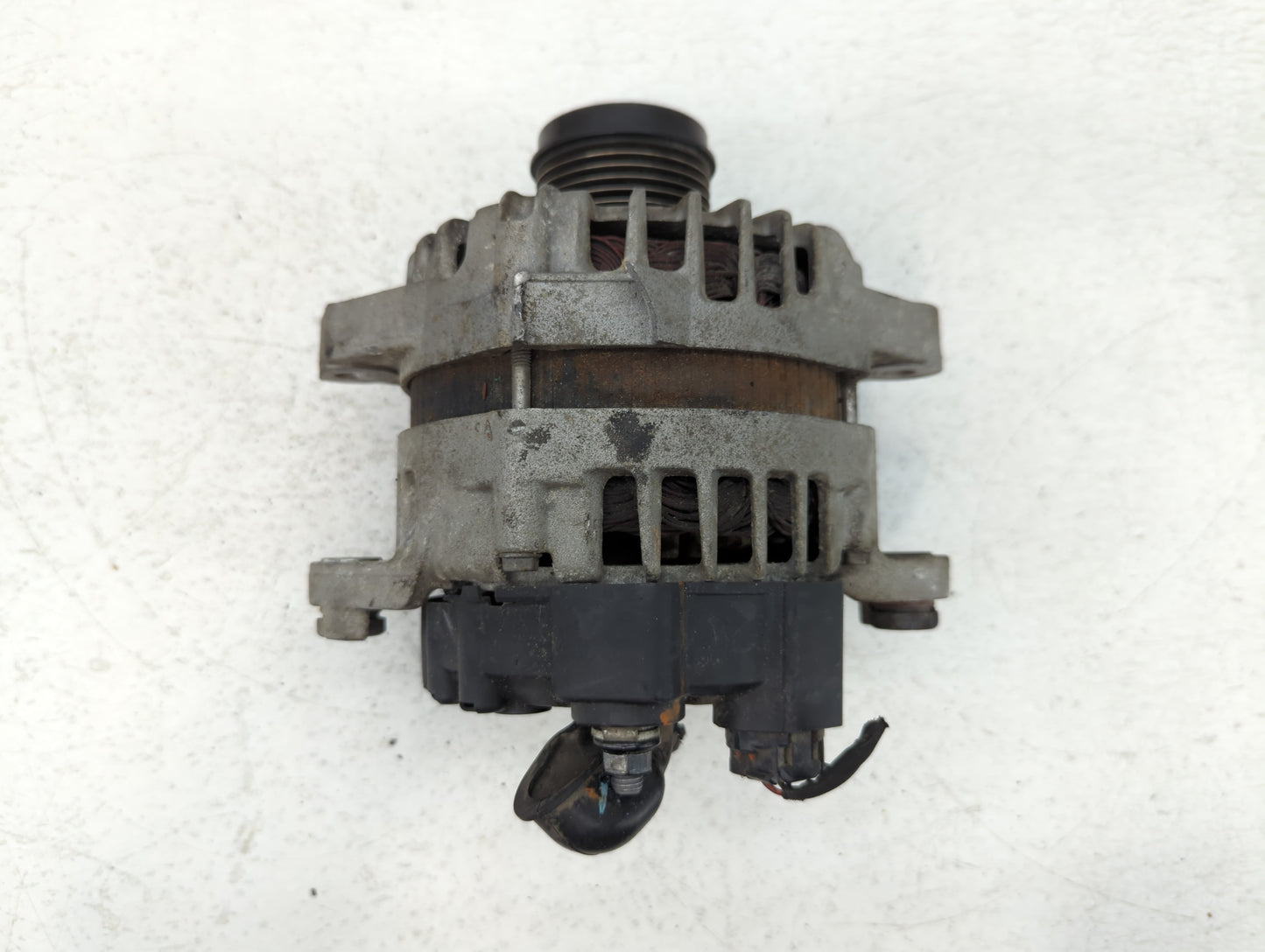 2014 Hyundai Santa Fe Alternator Replacement Generator Charging Assembly Engine OEM P/N:37300-2G800 2612017 B Fits OEM Used 