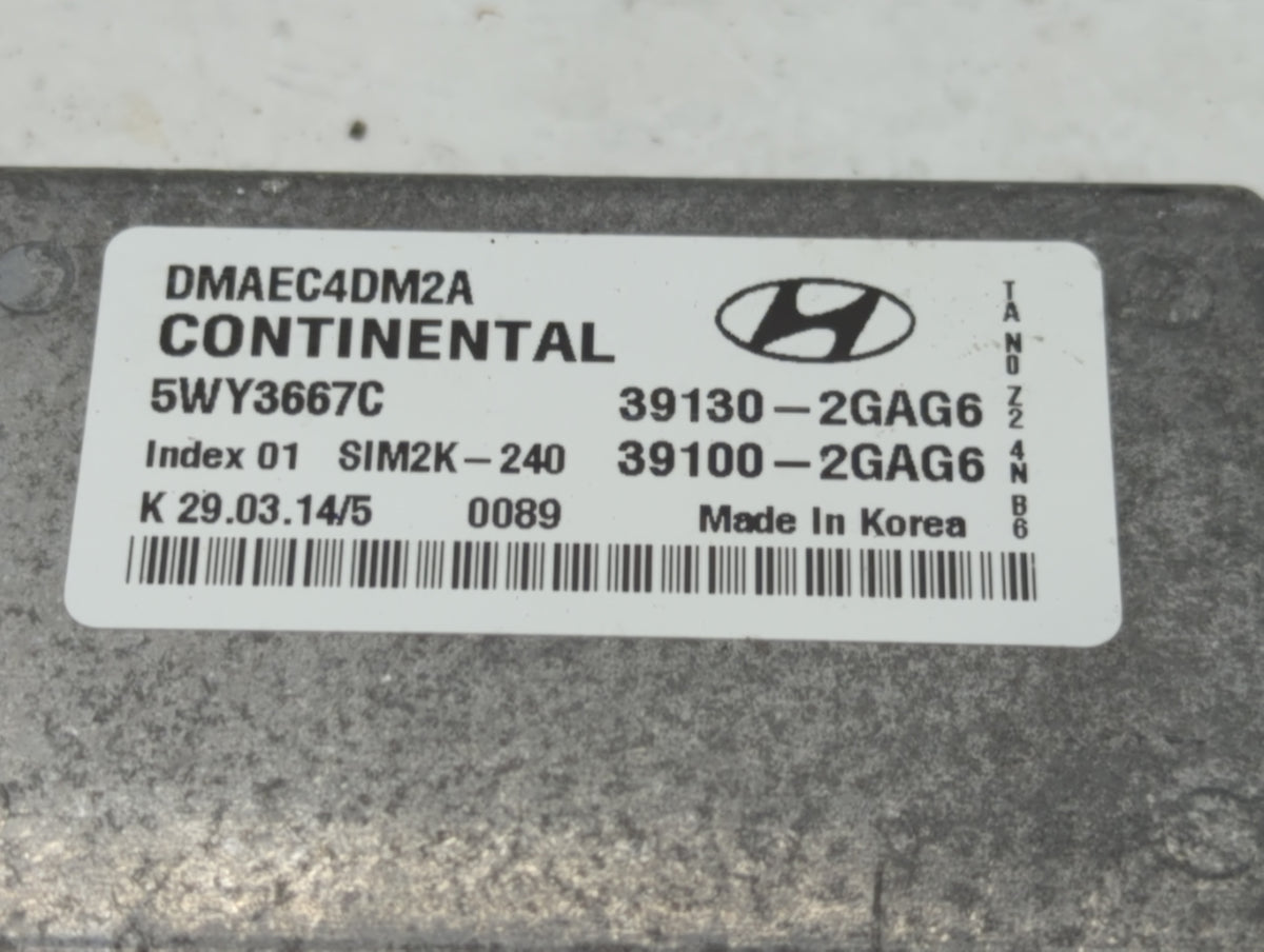 2014 Hyundai Santa Fe PCM Engine Control Computer ECU ECM PCU OEM P/N:39100-2GAG7 39130-2GAG7 OEM Used Auto Parts - Oemuseda