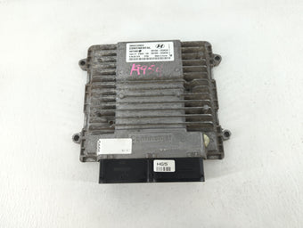 compare product 2014 Hyundai Santa Fe PCM Engine Control Computer ECU ECM PCU OEM P/N:39130-2GAG6 39100-2GAG7, 39130-2GAG7 Fits OEM Used Auto Parts