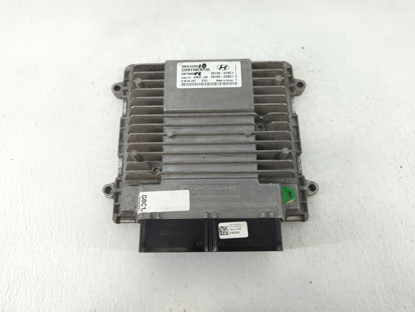 2014 Hyundai Santa Fe PCM Engine Control Computer ECU ECM PCU OEM P/N:39100-2GBC1 39130-2GBC1 Fits OEM Used Auto Parts - Oem