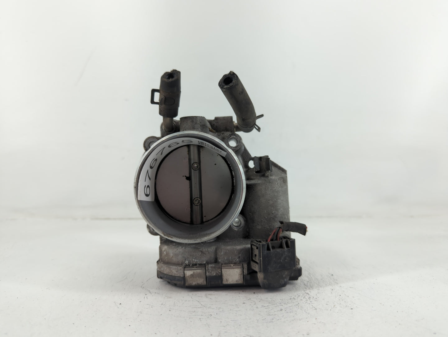 2014 Hyundai Santa Fe Throttle Body P/N:35100-2G700 Fits Fits 2011 2012 2013 2015 2016 OEM Used Auto Parts - Oemusedautopart