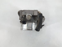 2014 Hyundai Santa Fe Throttle Body P/N:35100-2G700 Fits Fits 2011 2012 2013 2015 2016 OEM Used Auto Parts - Oemusedautopart