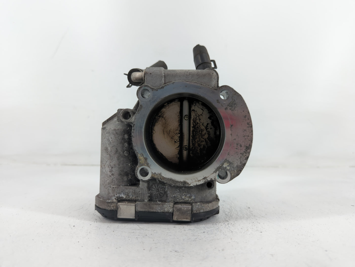 2014 Hyundai Santa Fe Throttle Body P/N:35100-2G700 Fits Fits 2011 2012 2013 2015 2016 OEM Used Auto Parts - Oemusedautopart