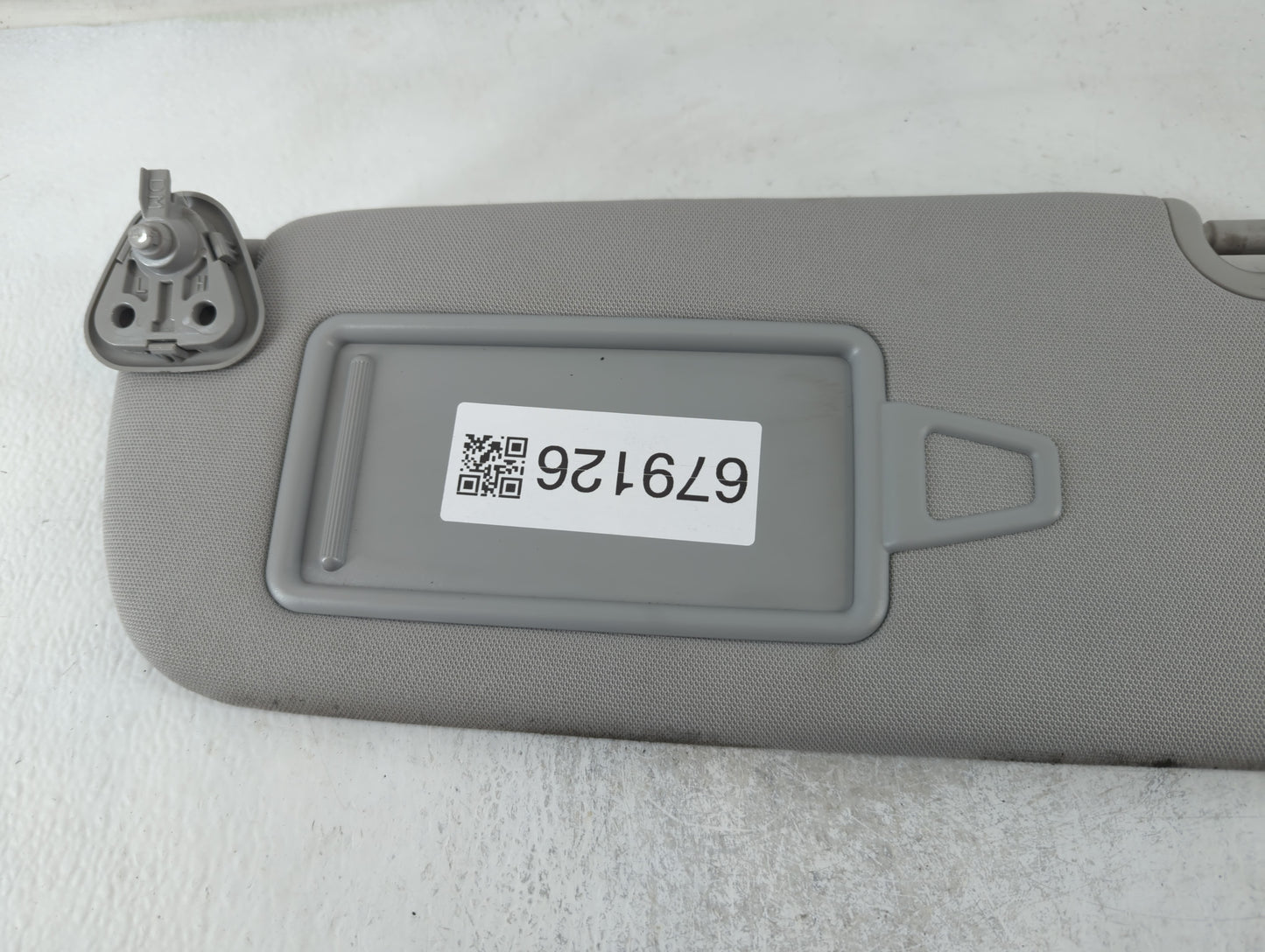 2013-2019 Hyundai Santa Fe Sun Visor Shade Replacement Driver Left Mirror Fits Fits 2013 2014 2015 2016 2017 2018 2019 OEM U