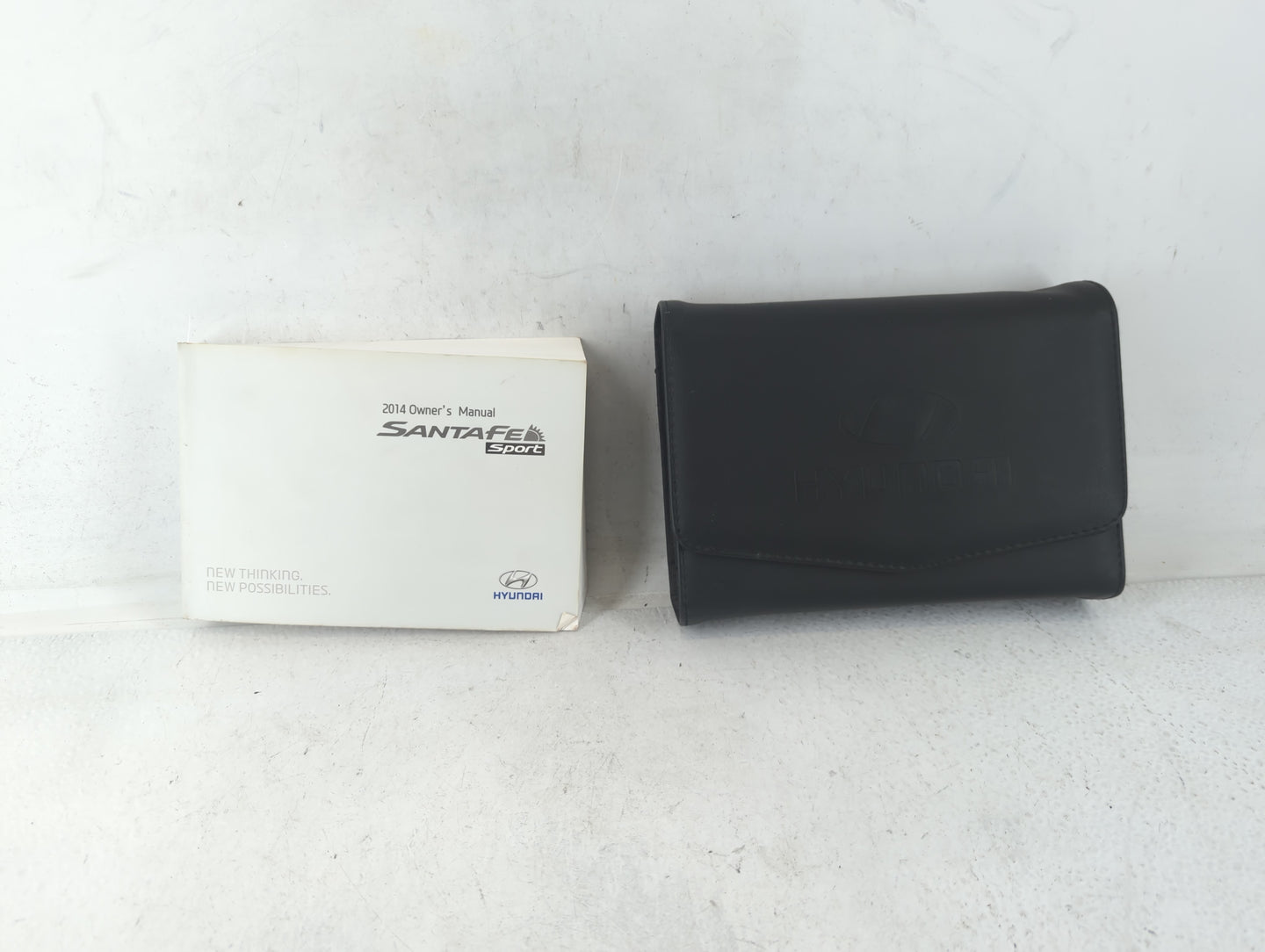 2014 Hyundai Santa Fe Owners Manual Book Guide P/N:AZW0-EU42E OEM Used Auto Parts - Oemusedautoparts1.com