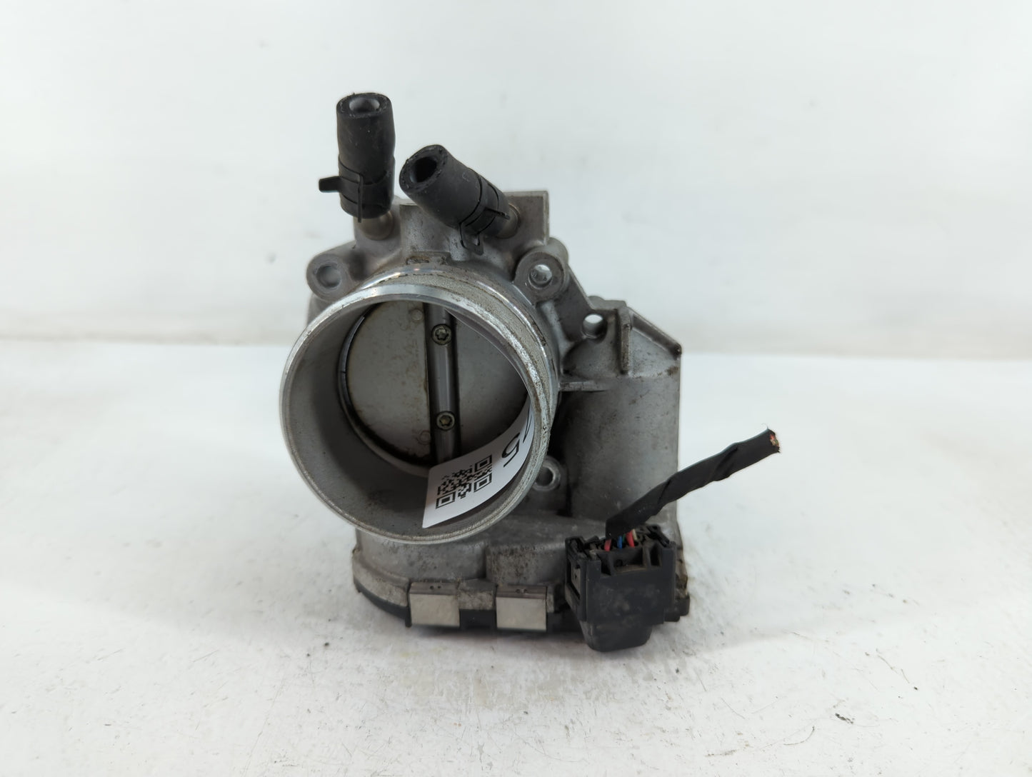 2014 Hyundai Santa Fe Throttle Body P/N:90 4501 0003 35100-2G710 Fits Fits 2011 2012 2013 2015 2016 OEM Used Auto Parts - Oe