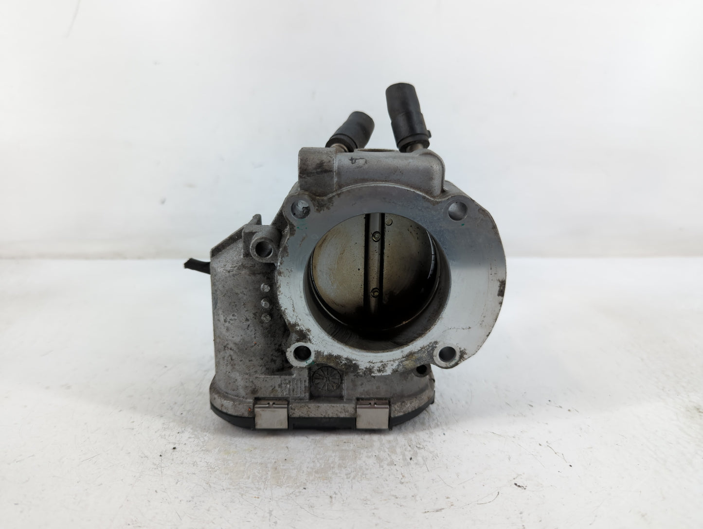 2014 Hyundai Santa Fe Throttle Body P/N:90 4501 0003 35100-2G710 Fits Fits 2011 2012 2013 2015 2016 OEM Used Auto Parts - Oe