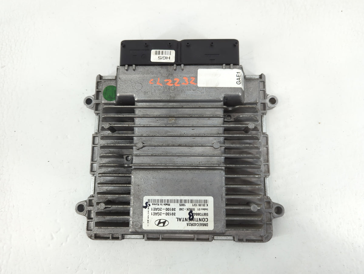 2014 Hyundai Santa Fe PCM Engine Control Computer ECU ECM PCU OEM P/N:39100-2GAE1 39130-2GAE1 OEM Used Auto Parts - Oemuseda