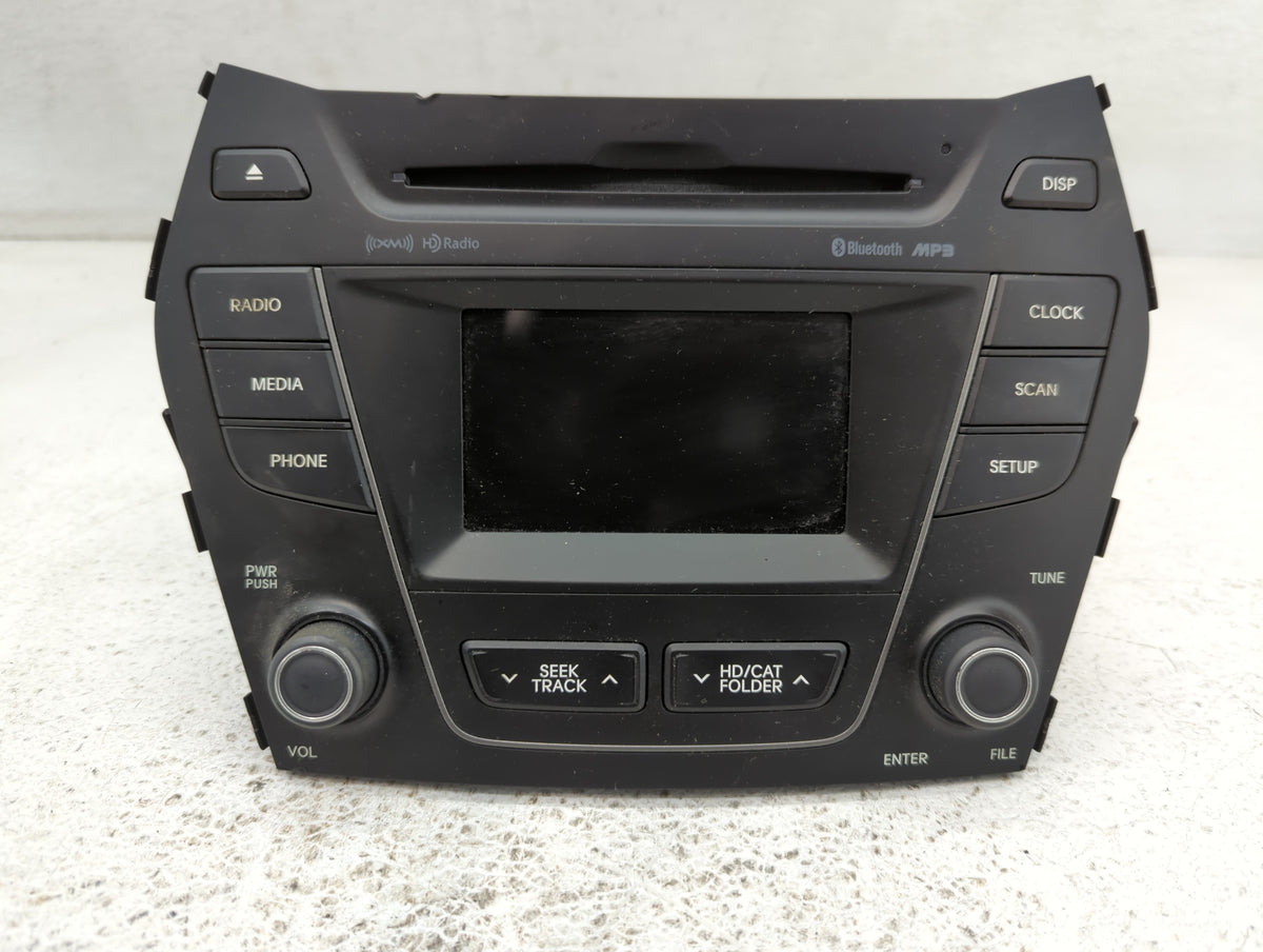 2013-2016 Hyundai Santa Fe Am Fm Cd Player Radio Receiver 713137 - Oemusedautoparts1.com