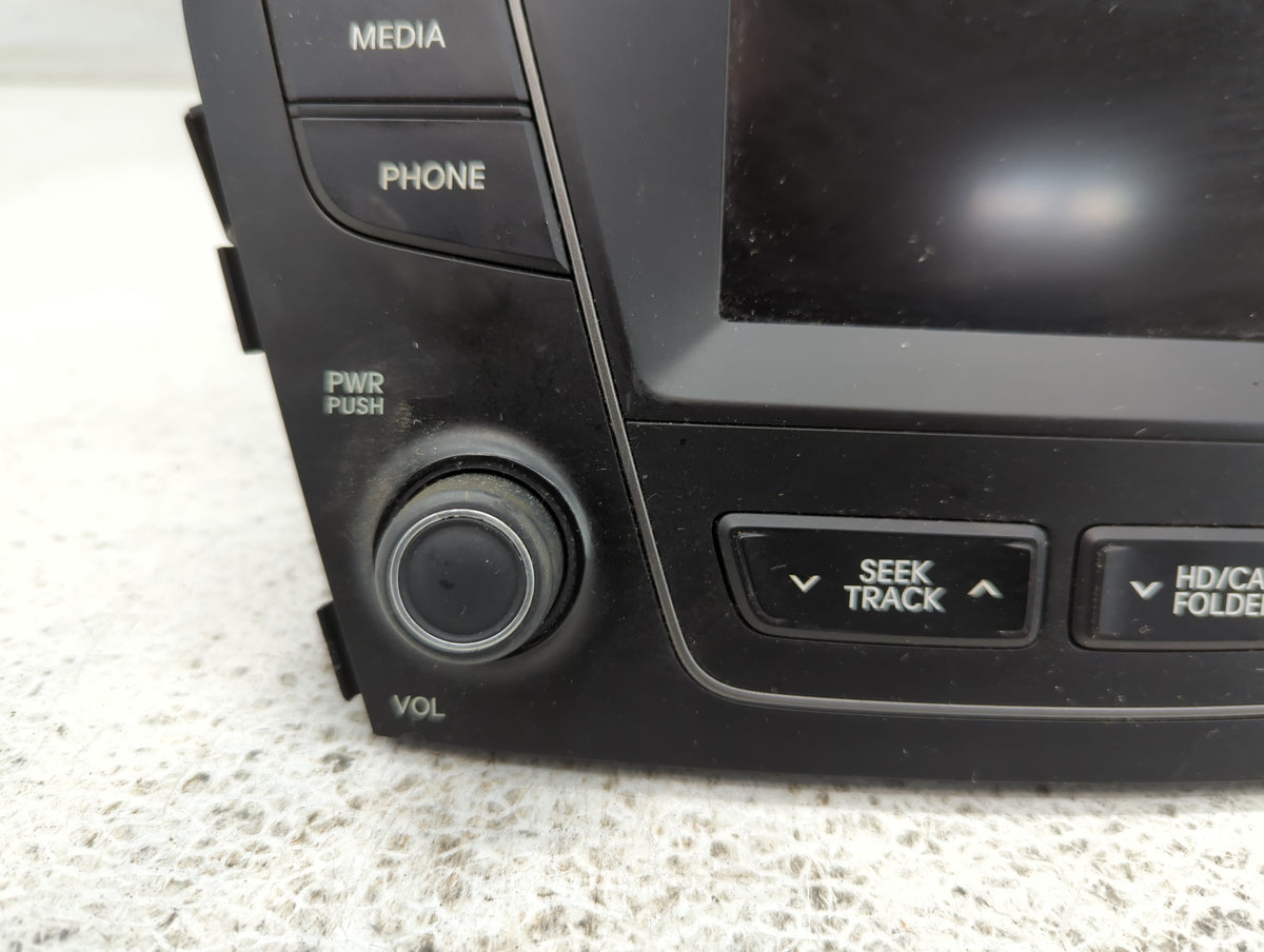 2013-2016 Hyundai Santa Fe Am Fm Cd Player Radio Receiver 713137 - Oemusedautoparts1.com