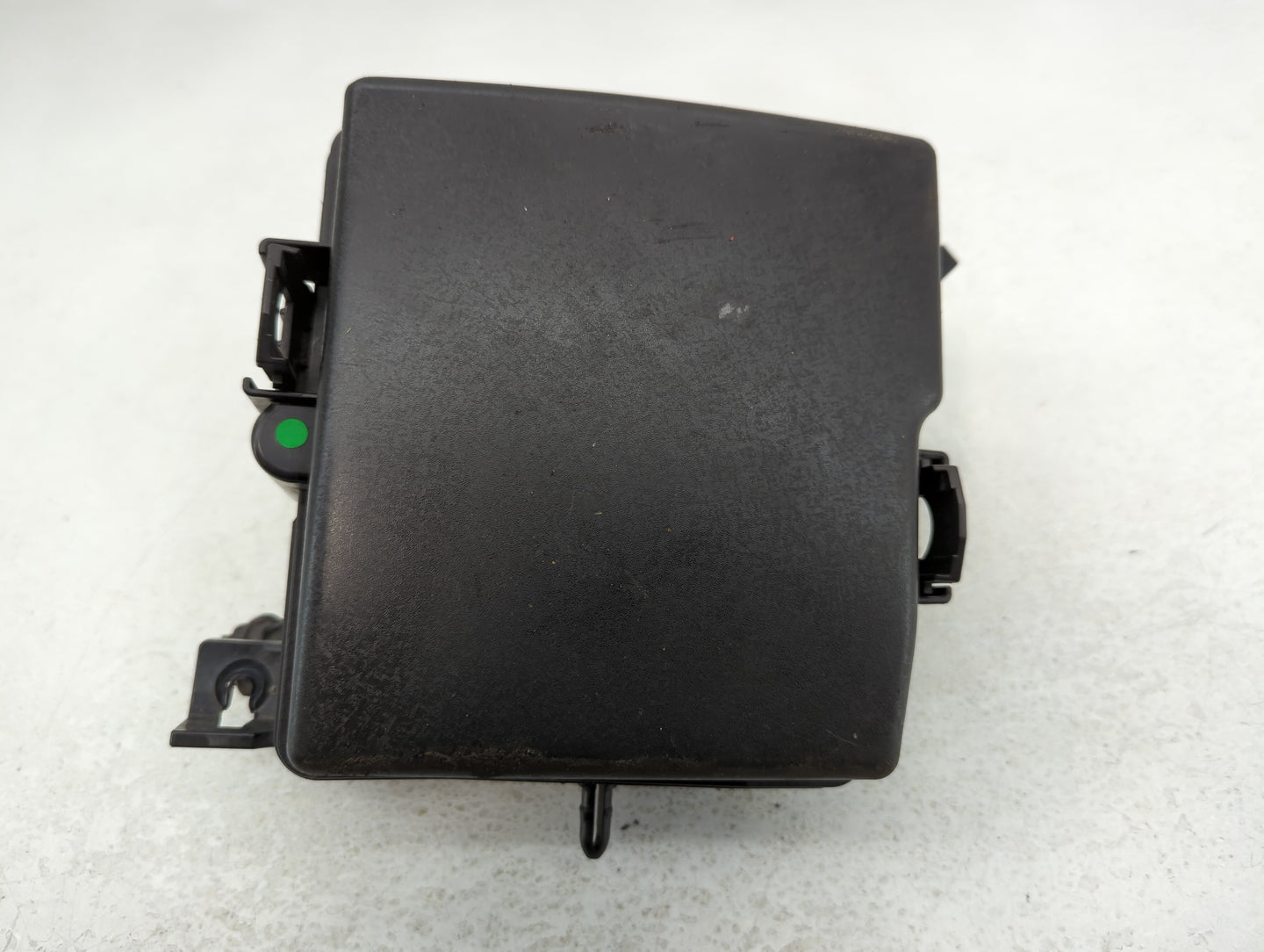 2014 Hyundai Santa Fe Fusebox Fuse Box Panel Relay Module P/N:N91210-B8561 Fits OEM Used Auto Parts - Oemusedautoparts1.com