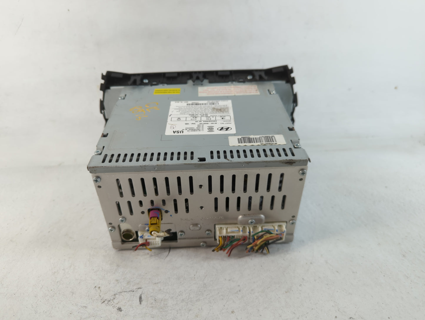 2013-2016 Hyundai Santa Fe Am Fm Cd Player Radio Receiver - Oemusedautoparts1.com