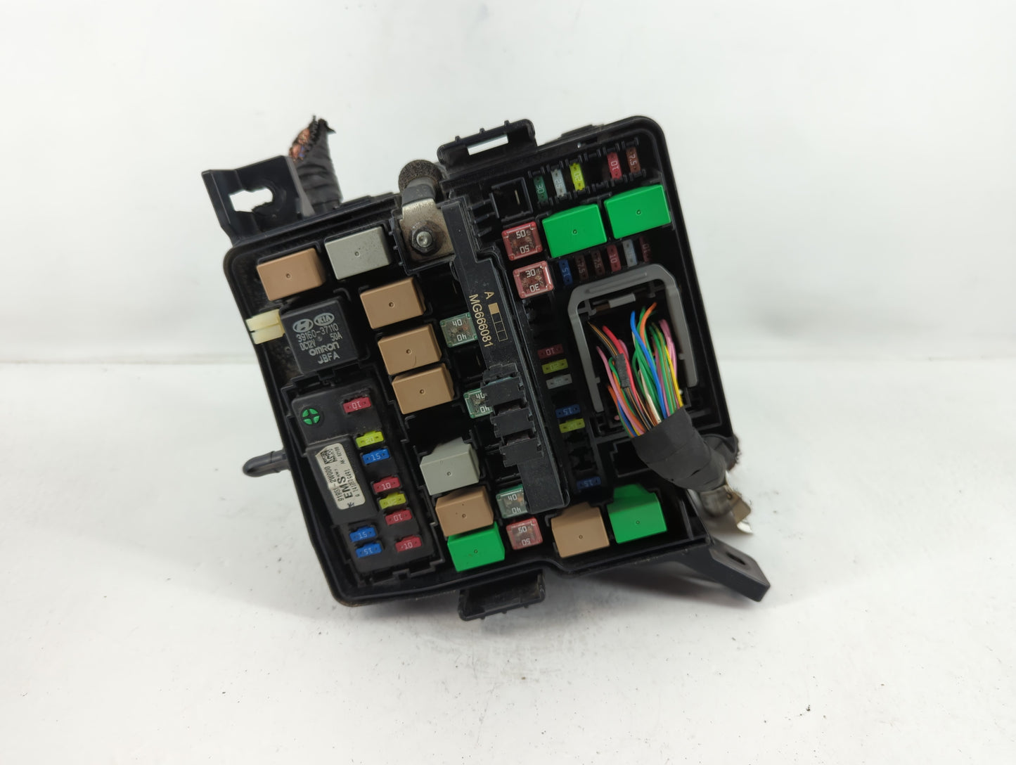 2014 Hyundai Santa Fe Fusebox Fuse Box Panel Relay Module P/N:91941-4Z011QQH Fits OEM Used Auto Parts - Oemusedautoparts1.co
