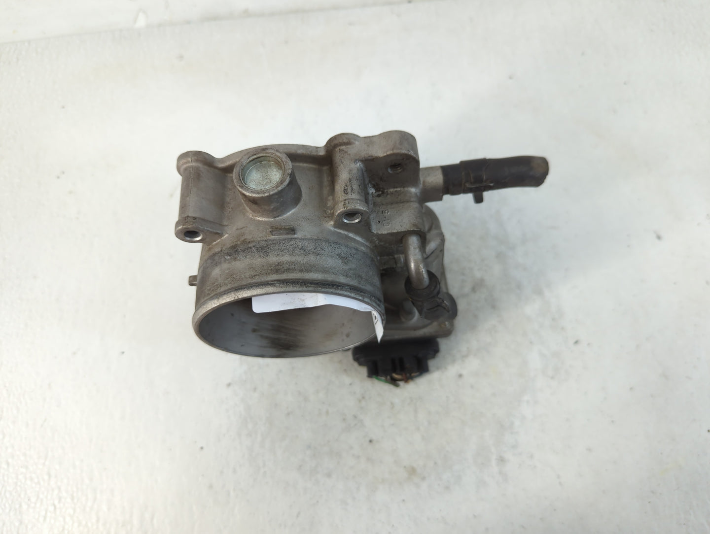 2013-2018 Hyundai Santa Fe Throttle Body P/N:35100-3CAA0 Fits Fits 2012 2013 2014 2015 2016 2017 2018 OEM Used Auto Parts - 