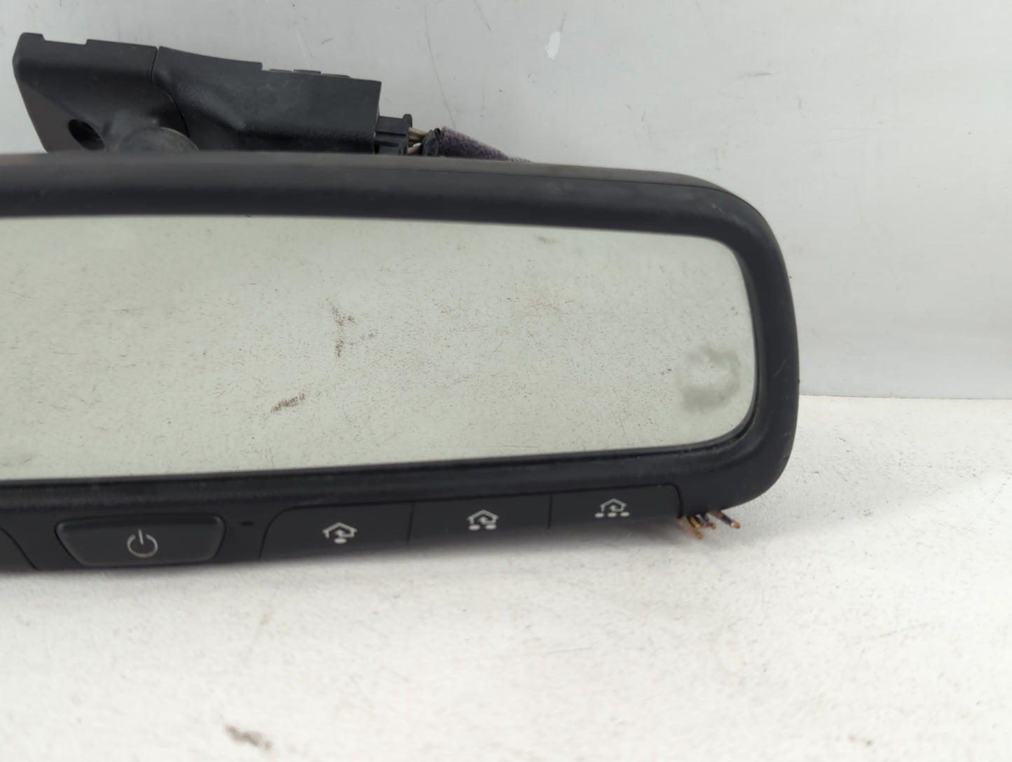 2014 Hyundai Santa Fe Interior Rear View Mirror Replacement OEM Fits OEM Used Auto Parts - Oemusedautoparts1.com