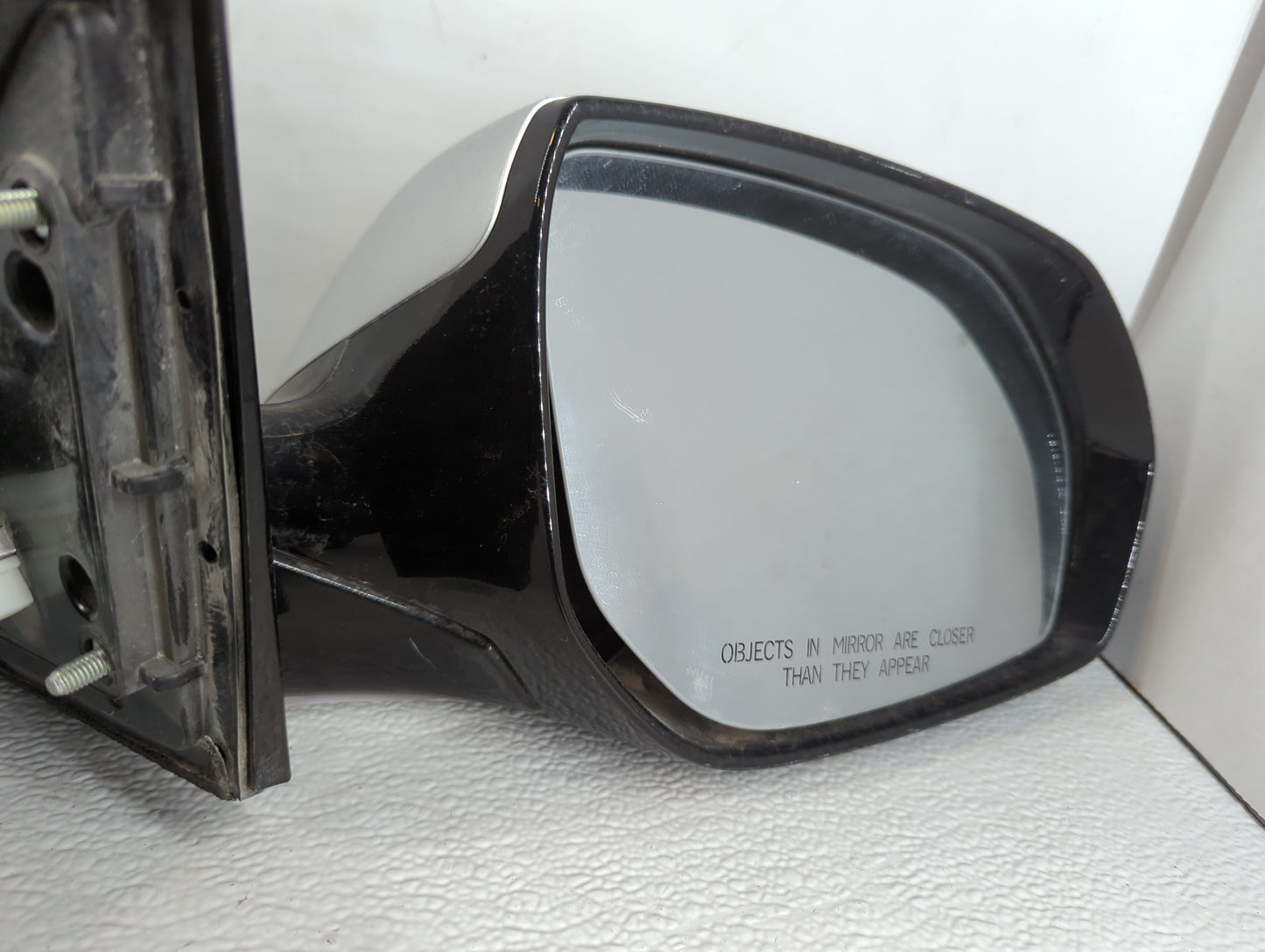 2013-2016 Hyundai Santa Fe Passenger Side View Mirror - Right Door Mirror OEM Used - Oemusedautoparts1.com