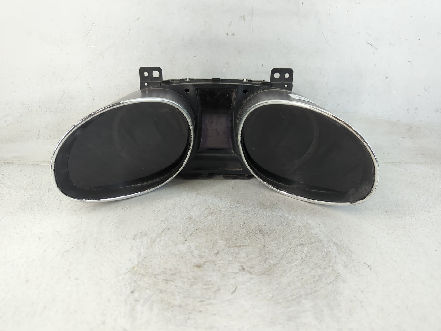 2014 Hyundai Santa Fe Instrument Cluster Speedometer Gauges P/N:1002-791700H 94011-B8051 Fits OEM Used Auto Parts - Oemuseda