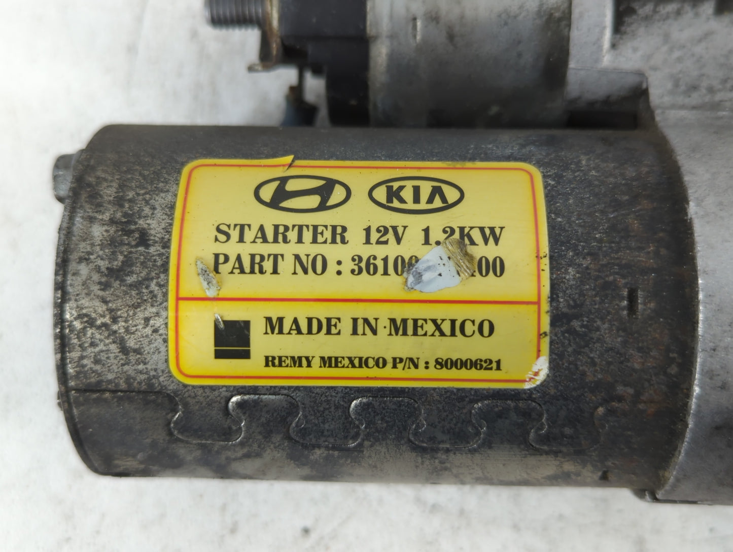 2013-2015 Hyundai Santa Fe Car Starter Motor Solenoid OEM Fits Fits 2012 2013 2014 2015 2016 OEM Used Auto Parts - Oemusedau