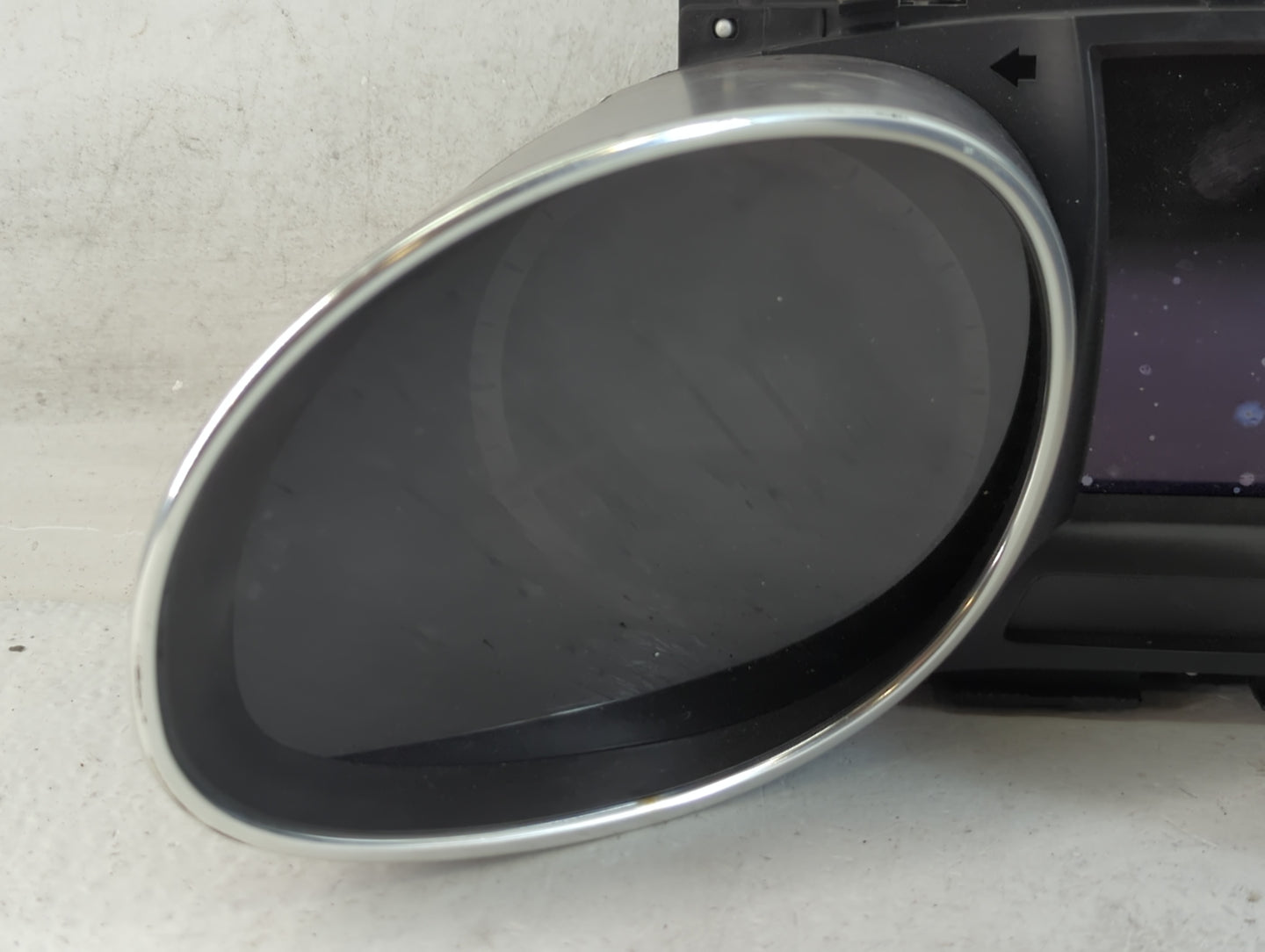 2013-2014 Hyundai Santa Fe Instrument Cluster Speedometer Gauges P/N:94011-4Z041 P265ZB41 Fits Fits 2013 2014 OEM Used Auto 