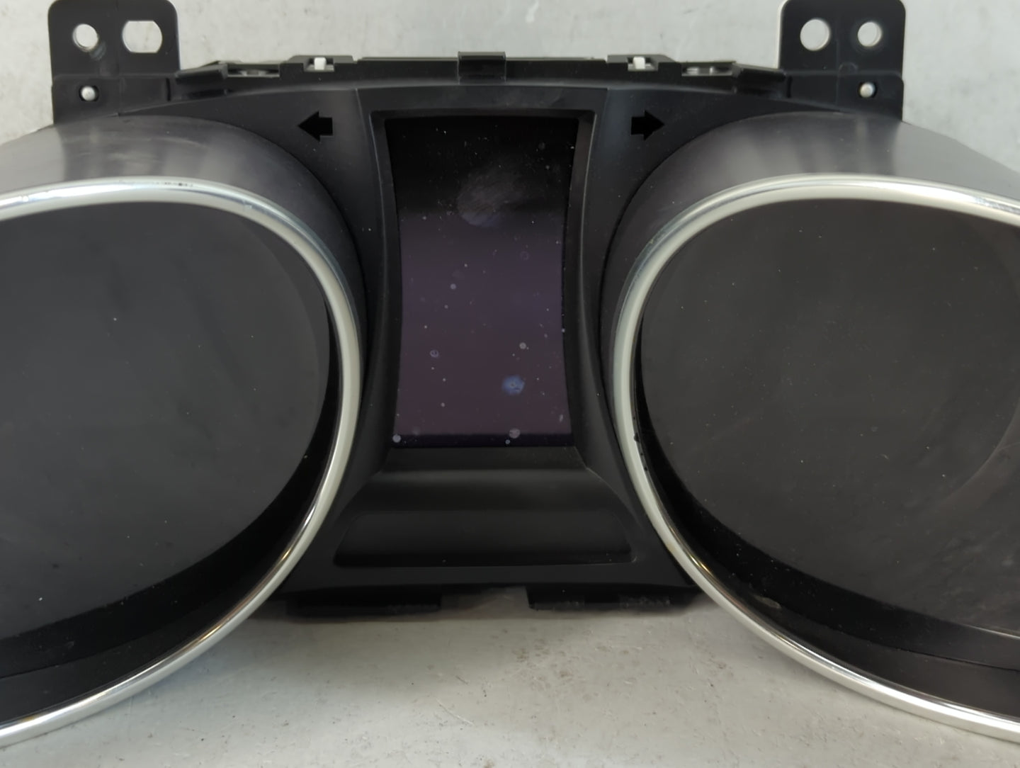 2013-2014 Hyundai Santa Fe Instrument Cluster Speedometer Gauges P/N:94011-4Z041 P265ZB41 Fits Fits 2013 2014 OEM Used Auto 