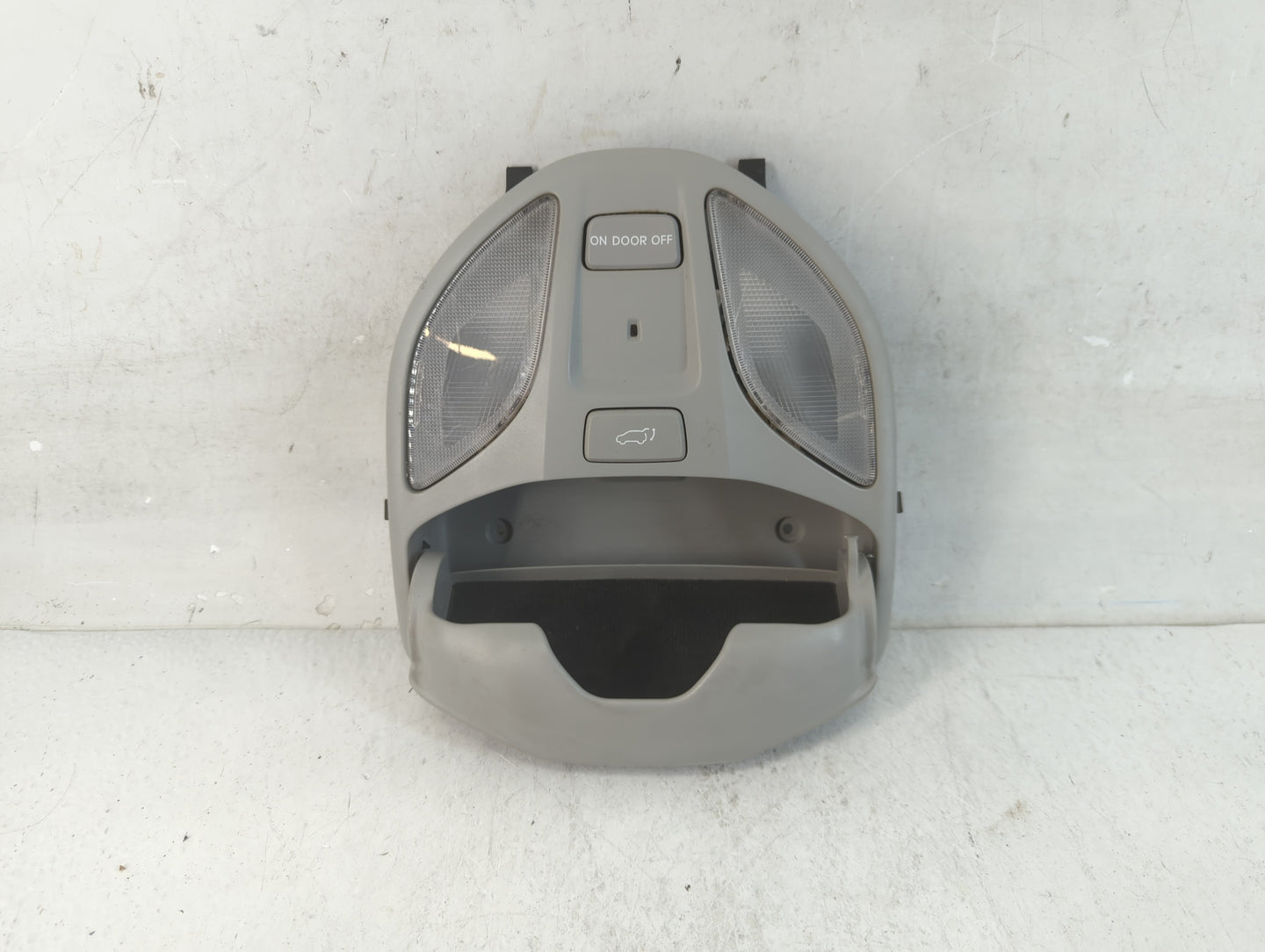 2014 Hyundai Santa Fe Overhead Roof Console - Oemusedautoparts1.com